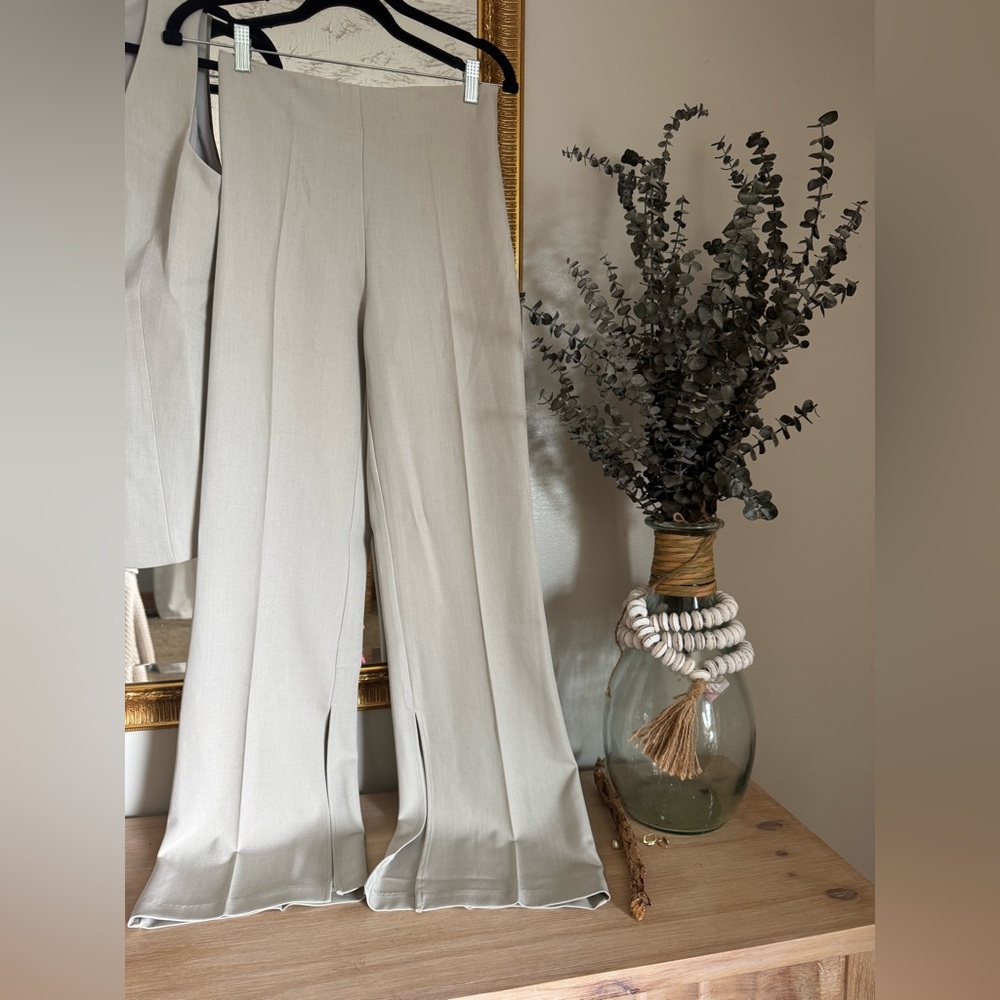 Viral Cream Tailored Vest & Wide Leg Slit Pants Set ✨ Euro Summer Chic NWT - Picture 12 of 15